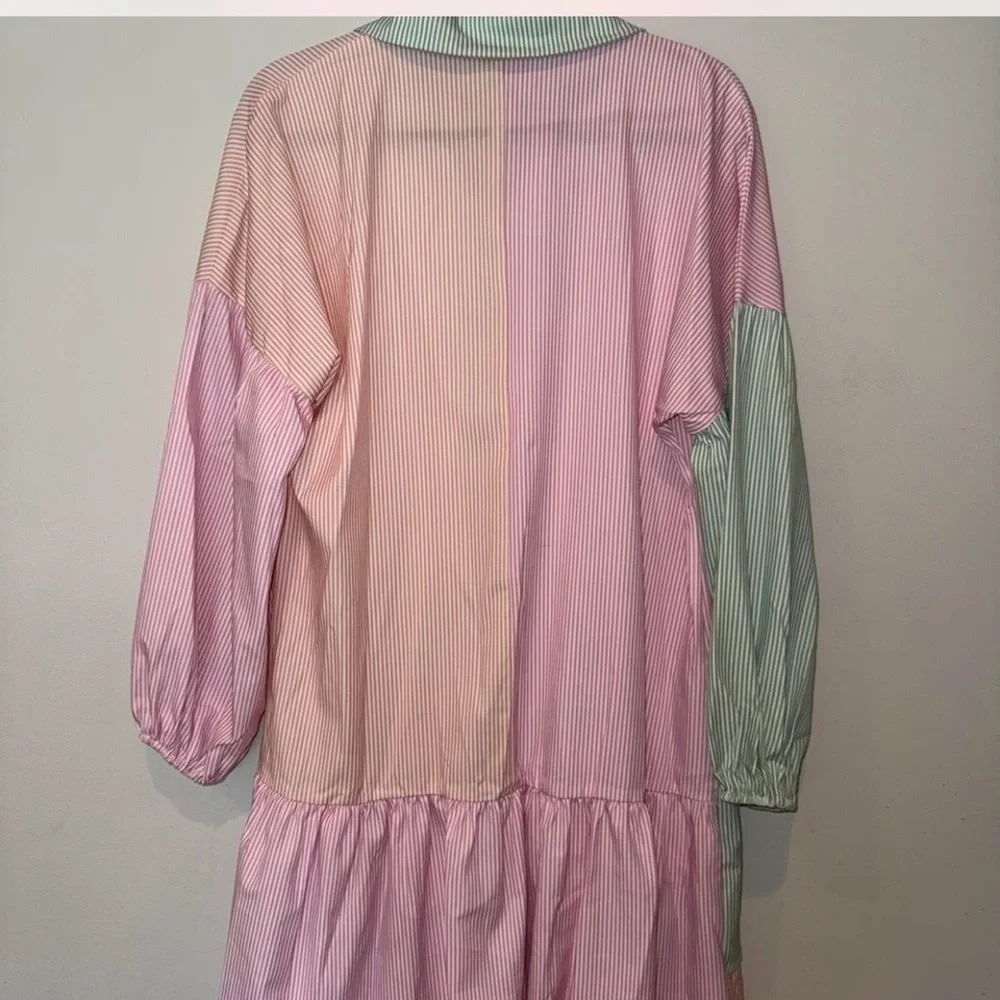 Colorblock Button-Up Shirt Dress - Picture 2 of 2